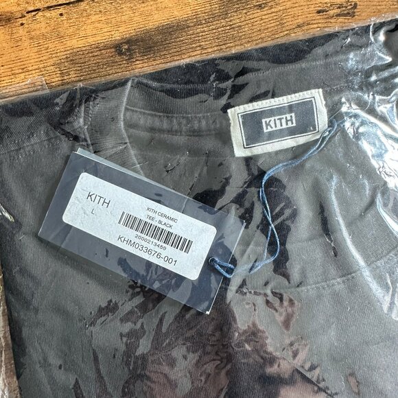NEW Kith Ceramic T-Shirt in Black - Size Large - SOLD OUT - Picture 3 of 4